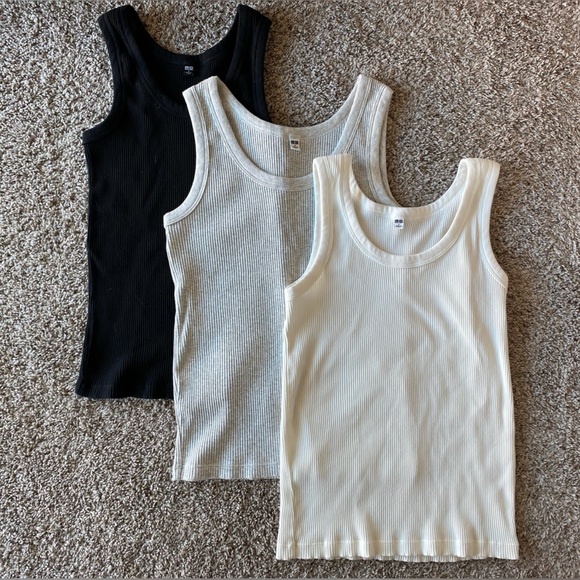 Uniqlo Tops Uniqlo Womens Tanks Set Of 3 Poshmark